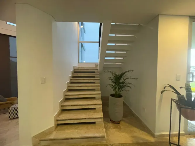 Casa de 5 alcobas en venta en El Convento, Copacabana · foto 19 de 24