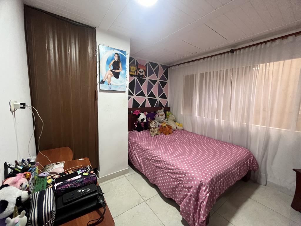 Casa en venta en Engativá, Bogotá · foto 19 de 24