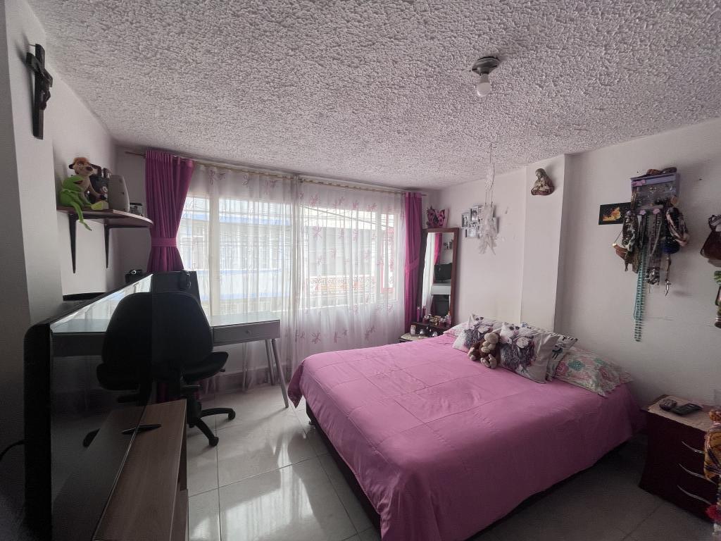 Casa en venta en Engativá, Bogotá · foto 20 de 24