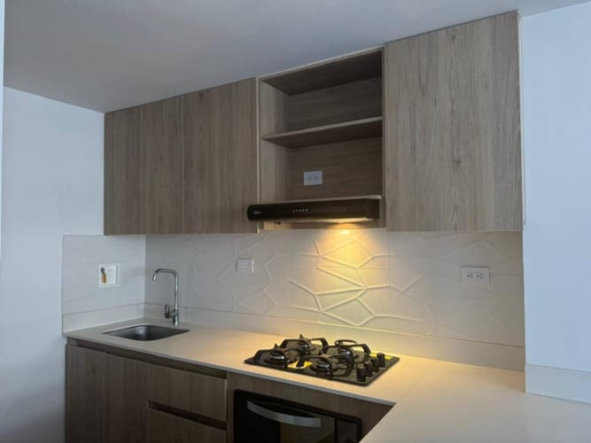 Apartaestudio en venta en El Poblado, Medellín, 46 m² · foto 7 de 13