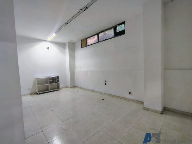 Bodega en arriendo en La Tablaza, La Estrella, 200 m² · foto 8 de 24