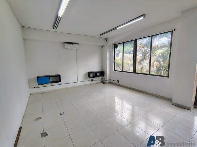 Bodega en arriendo en La Tablaza, La Estrella, 200 m² · foto 20 de 24