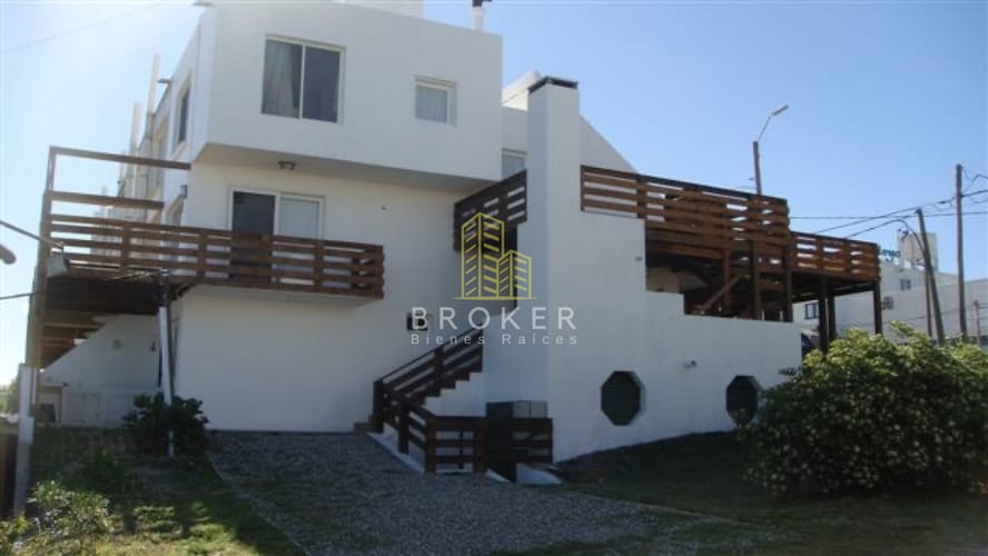 Alquiler anual apartamento en La Barra, Maldonado · Foto 2
