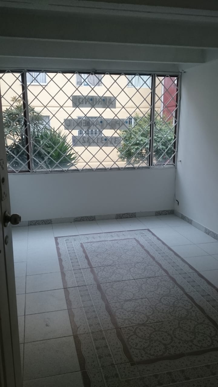 Apartamento en venta en Engativá, Bogotá · foto 2 de 19