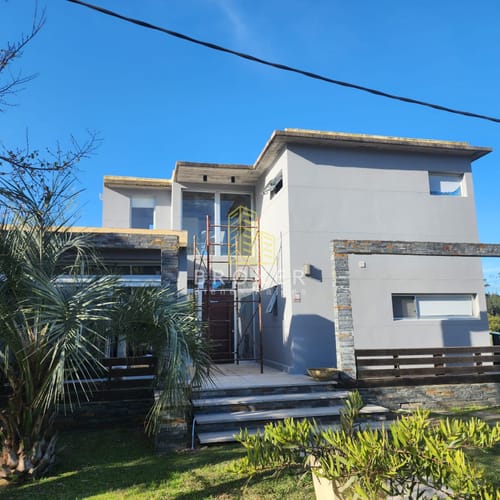 Casa en Alquiler 3 dormitorios con vista al mar en barrio privado San Vicente Manantiales · Foto 7