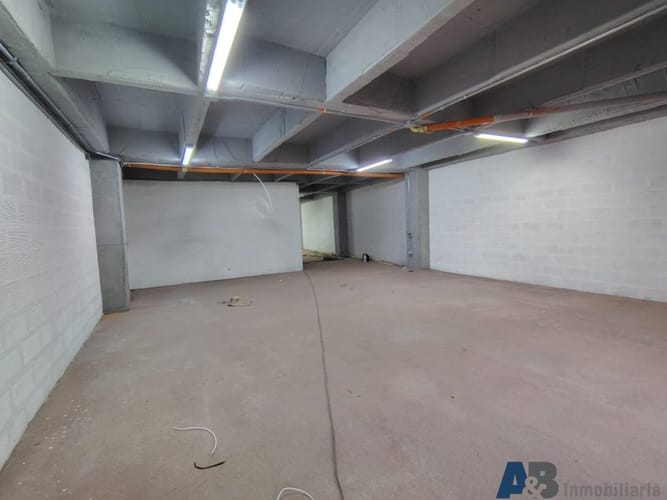 Bodega en arriendo en Centro, Itagüí, 150 m² · foto 5 de 12