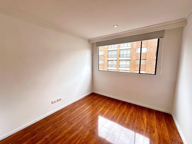 Apartamento de 3 alcobas en venta en Chico Norte, Bogotá, 110 m² · foto 6 de 15