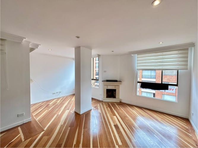 Apartamento de 3 alcobas en venta en Chico Norte, Bogotá, 110 m² · foto 8 de 15