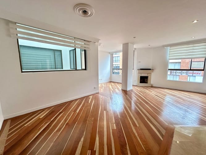 Apartamento de 3 alcobas en venta en Chico Norte, Bogotá, 110 m² · foto 9 de 15