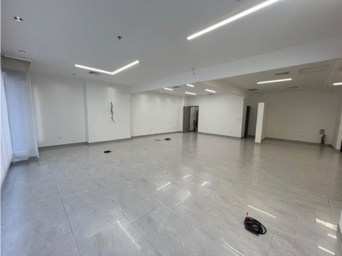 Oficina en venta en Altos Del Prado, Barranquilla, 109 m² · foto 4 de 6