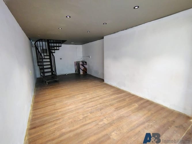 Local en arriendo en Patio Bonito, Medellín, 50 m² · foto 3 de 8