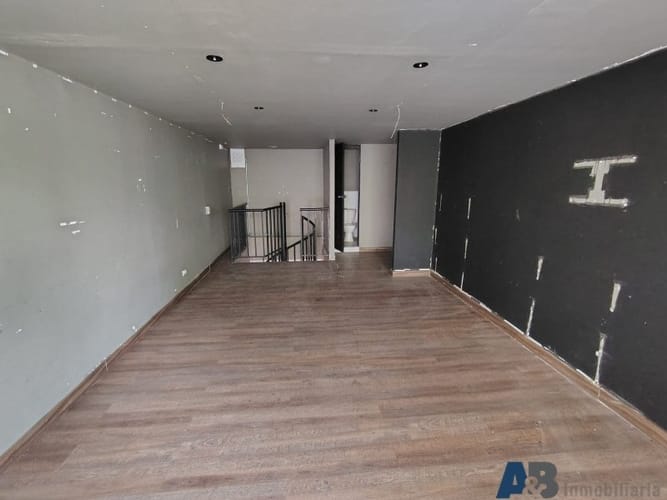 Local en arriendo en Patio Bonito, Medellín, 50 m² · foto 6 de 8