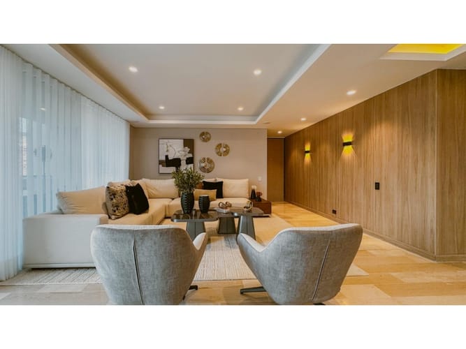 Apartamento de 3 alcobas en venta en El Poblado, Medellín, 224 m² · foto 23 de 24