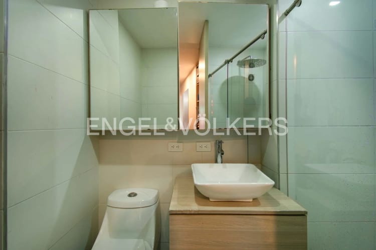 Apartamento de 3 alcobas en venta en Los Rosales, Bogotá, 118 m² · foto 10 de 13