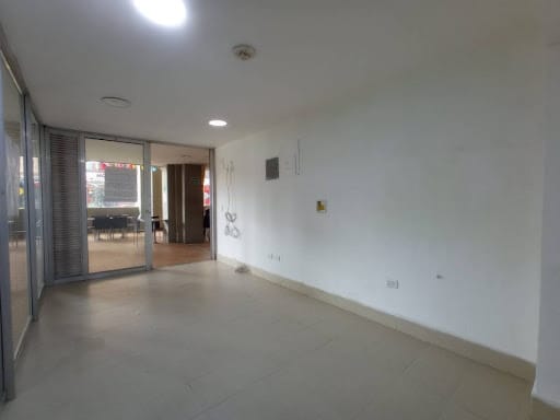 Local en arriendo en Niquia, Bello, 17 m² · foto 3 de 12