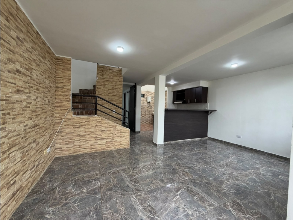 Casa en venta en Cerritos, Pereira · foto 2 de 19