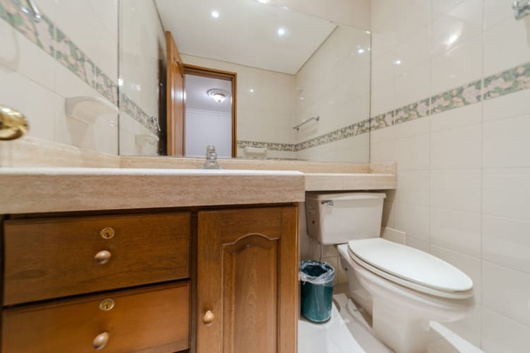 Apartamento de 2 alcobas en venta en Santa Barbara Central, Bogotá, 162 m² · foto 8 de 24