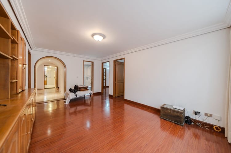 Apartamento de 2 alcobas en venta en Santa Barbara Central, Bogotá, 162 m² · foto 13 de 24