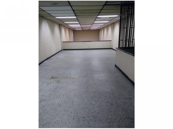 Local en venta en Estadio, Medellín, 120 m² · foto 6 de 7