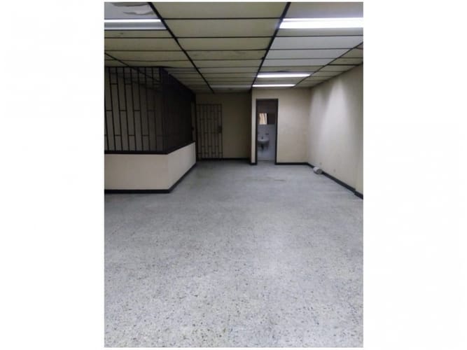 Local en venta en Estadio, Medellín, 120 m² · foto 7 de 7