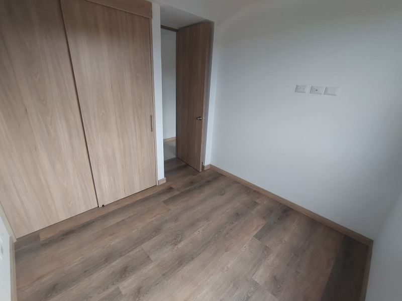 Apartamento en arriendo en La Ceja · foto 4 de 20