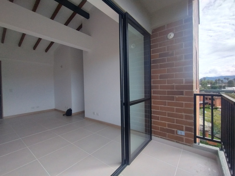 Apartamento en arriendo en La Ceja · foto 9 de 20
