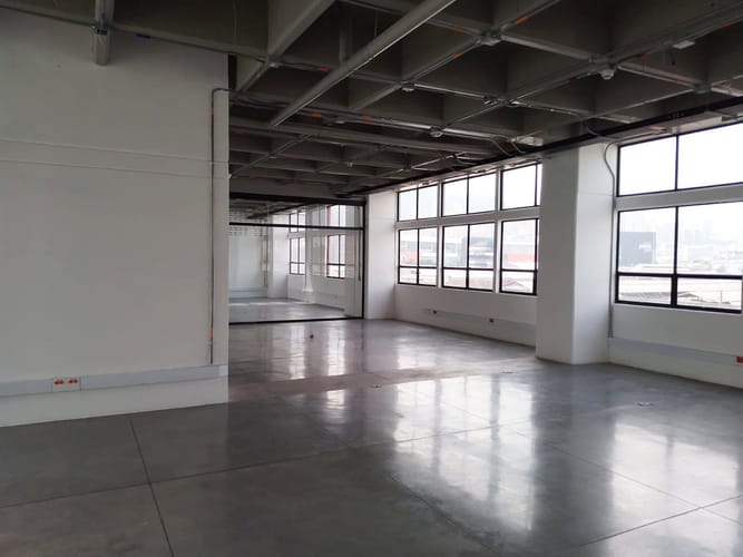 Oficina en arriendo en Perpetuo Socorro, Medellín, 1000 m² · foto 2 de 15