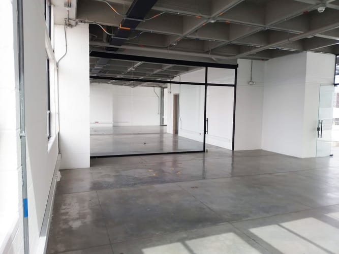 Oficina en arriendo en Perpetuo Socorro, Medellín, 1000 m² · foto 7 de 15