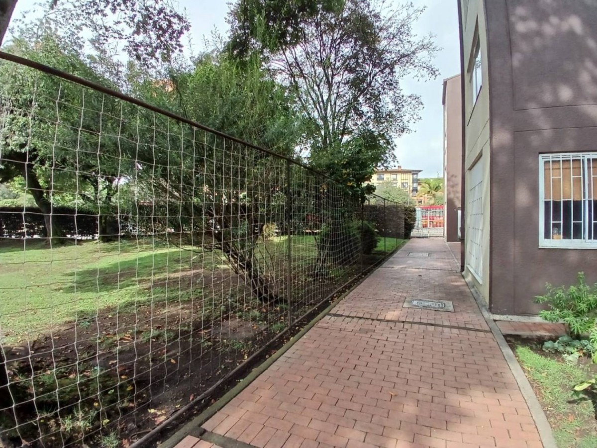 Apartamento en venta en Las Villas, Bogotá · foto 10 de 11