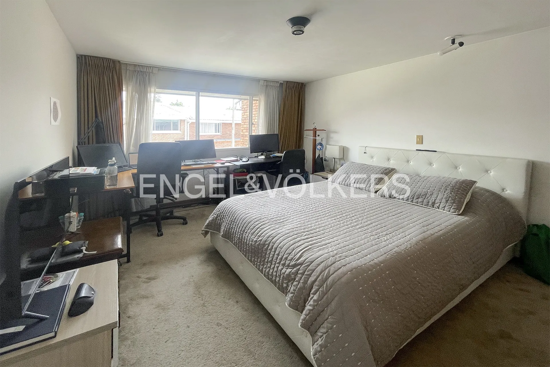 Casa en venta en Niza, Bogotá · foto 11 de 19