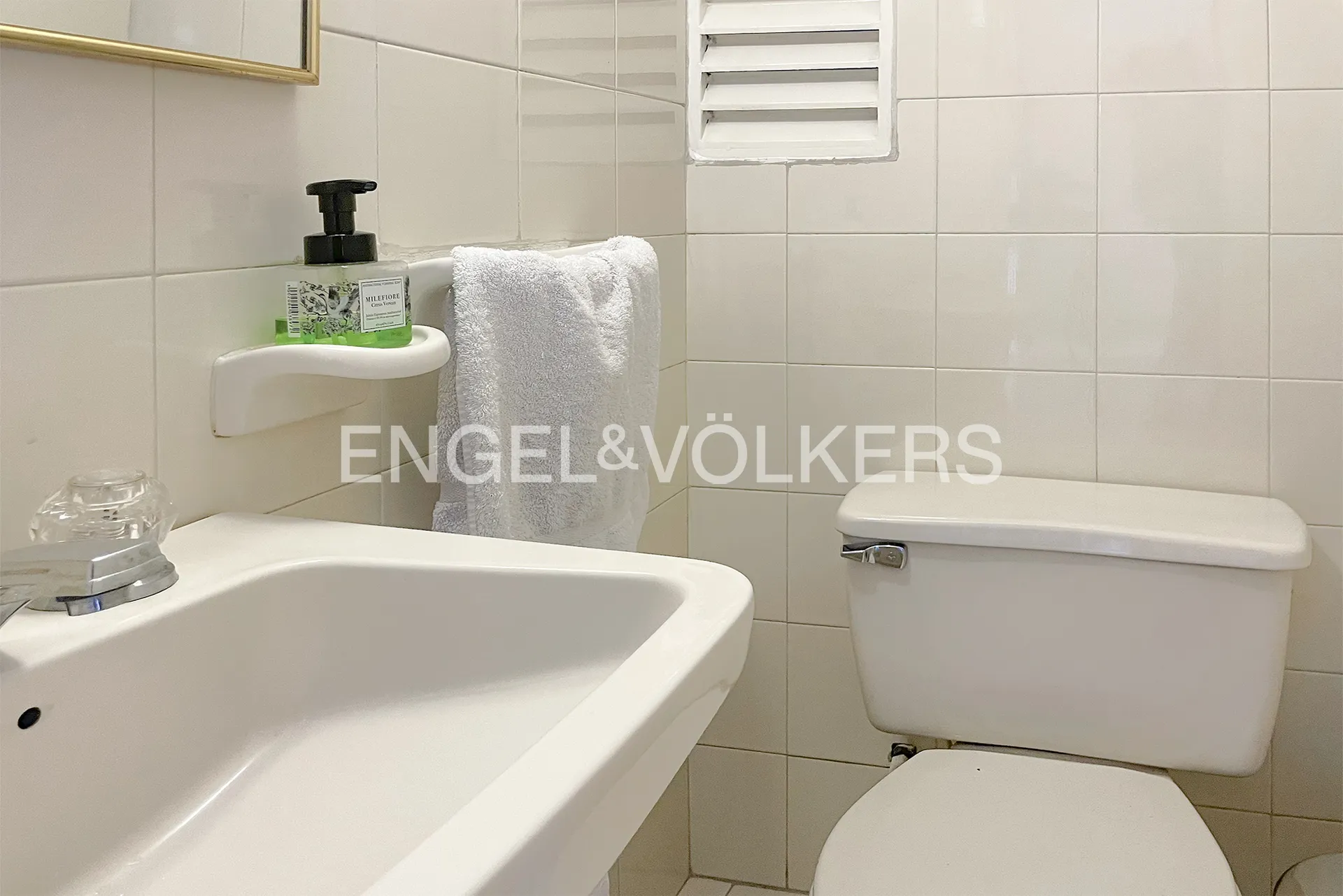 Casa en venta en Niza, Bogotá · foto 7 de 19