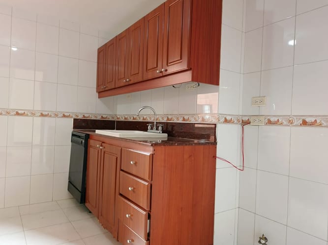 Apartamento de 3 alcobas en arriendo en La Florida, Medellín, 152 m² · foto 9 de 24