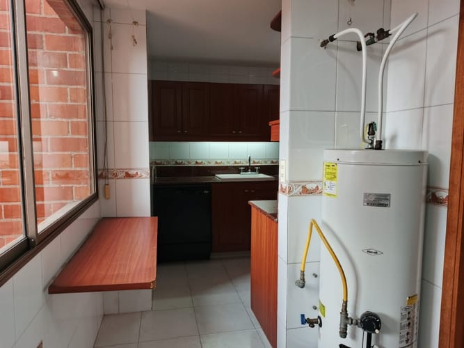 Apartamento de 3 alcobas en arriendo en La Florida, Medellín, 152 m² · foto 12 de 24