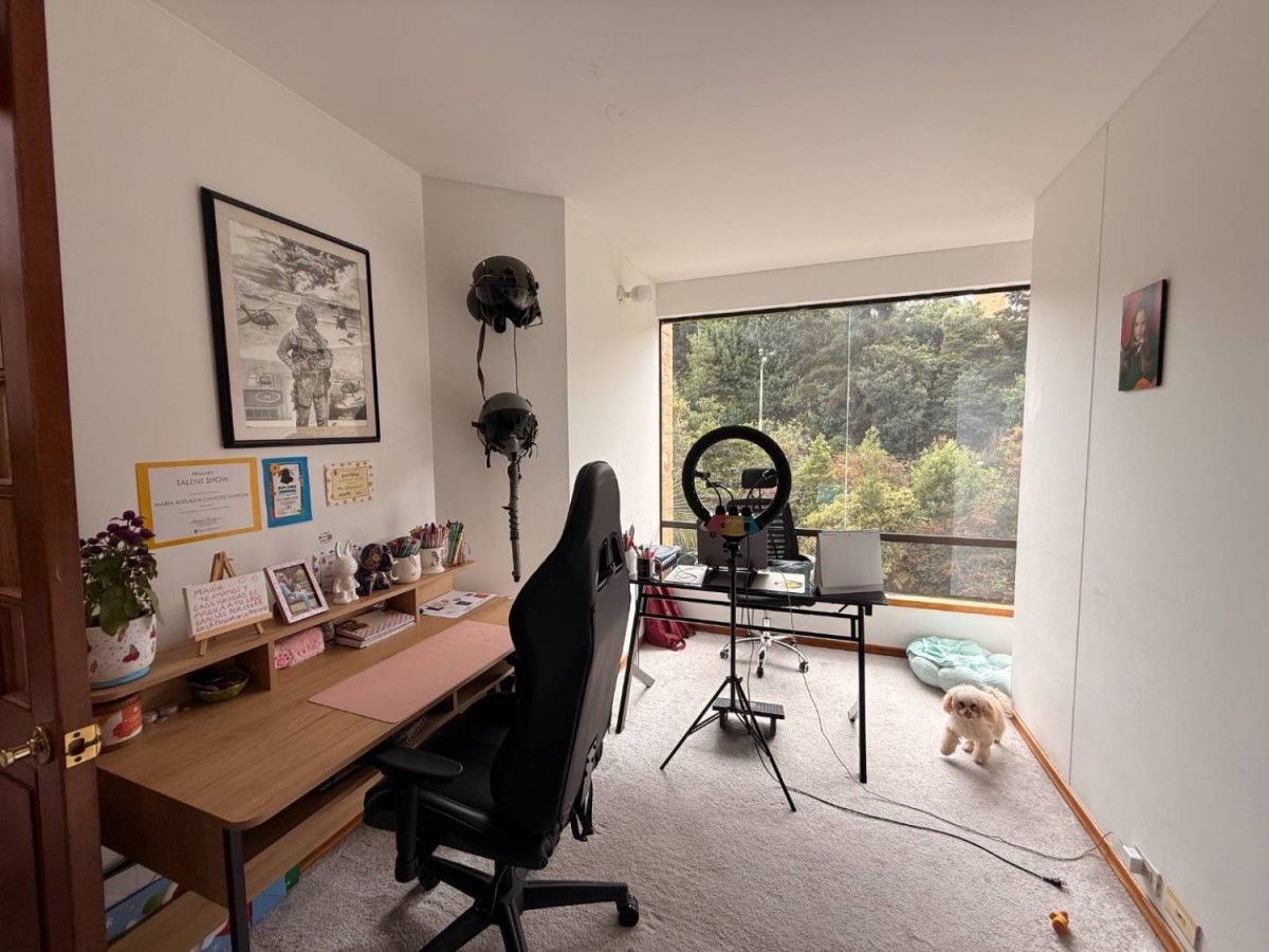 Apartamento en venta en Niza, Bogotá · foto 5 de 24