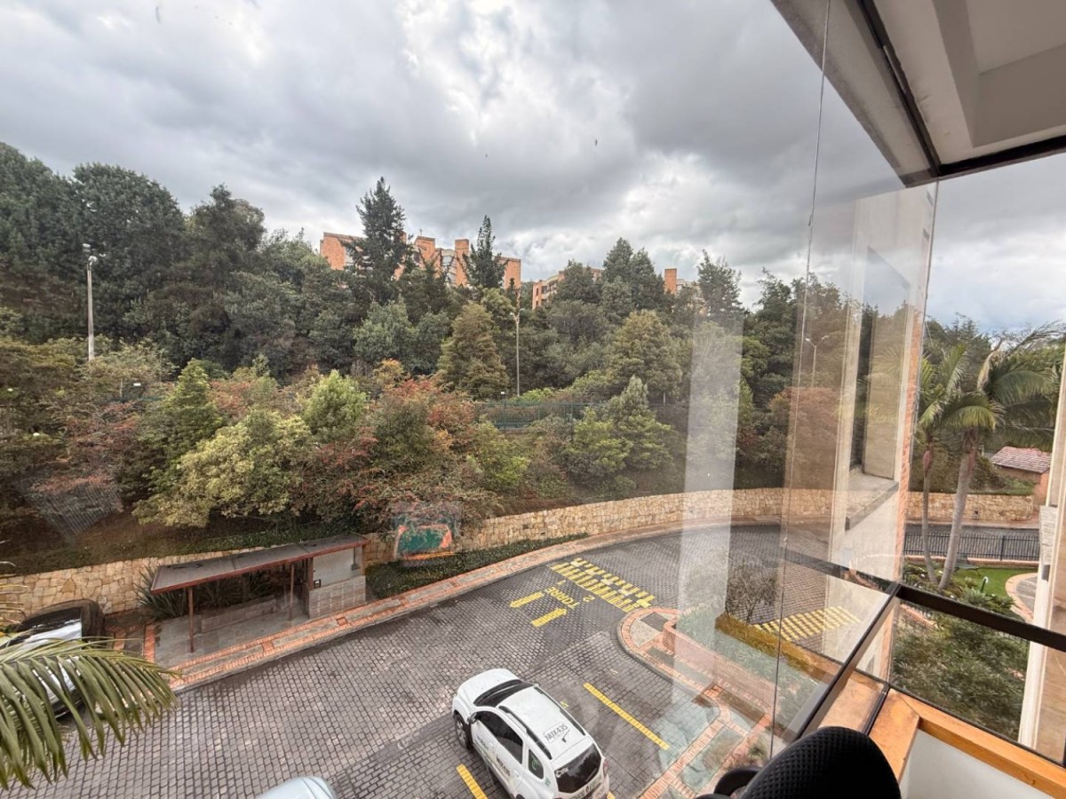 Apartamento en venta en Niza, Bogotá · foto 11 de 24