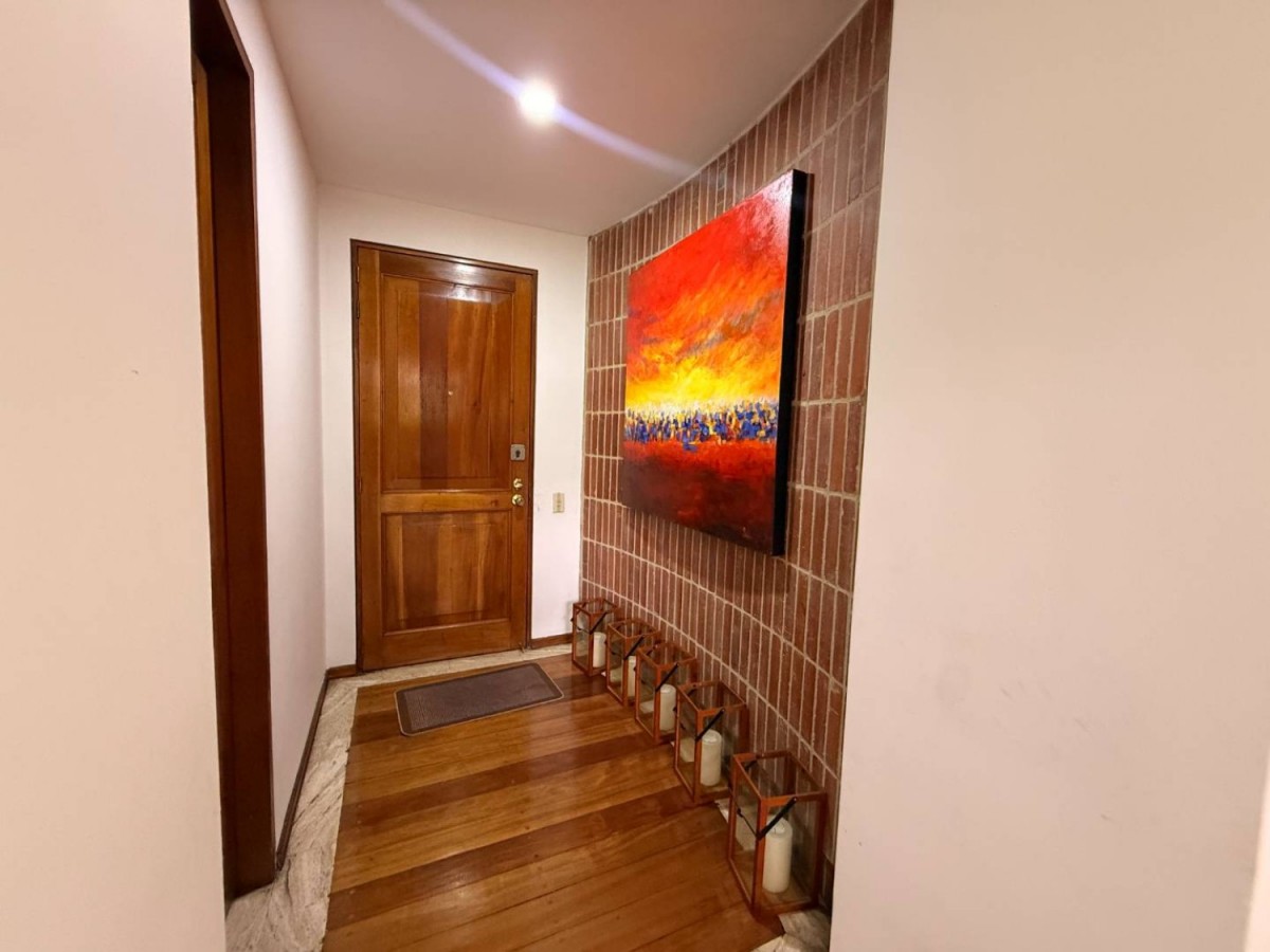 Apartamento en venta en Niza, Bogotá · foto 17 de 24