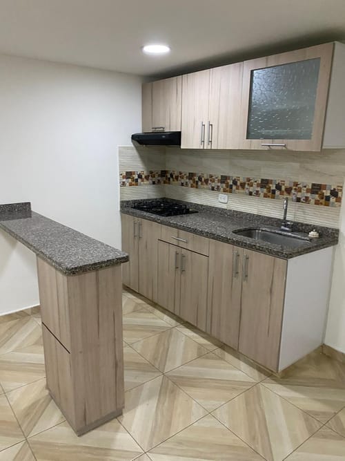Apartamento de 2 alcobas en arriendo en Engativá, Bogotá, 65 m² · foto 2 de 12