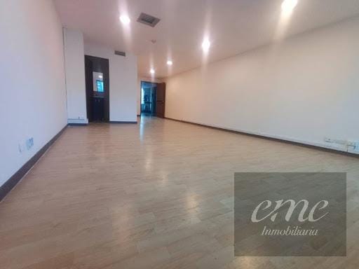 Oficina en arriendo en El Campestre, Medellín, 50 m² · foto 2 de 12