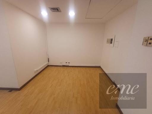 Oficina en arriendo en El Campestre, Medellín, 50 m² · foto 11 de 12