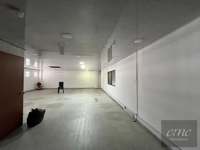 Bodega en arriendo en La Tablaza, La Estrella, 825 m² · foto 2 de 13