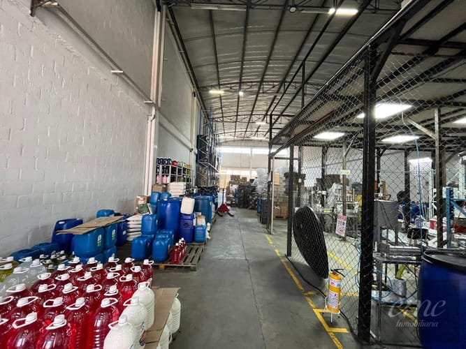 Bodega en arriendo en La Tablaza, La Estrella, 825 m² · foto 12 de 13