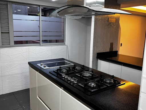 Apartamento en venta en Los Rosales, Bogotá · foto 11 de 24