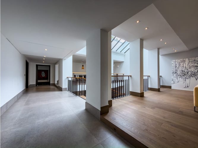 Casa de 3 alcobas en venta en Santa Ana, Bogotá, 690 m² · foto 2 de 24