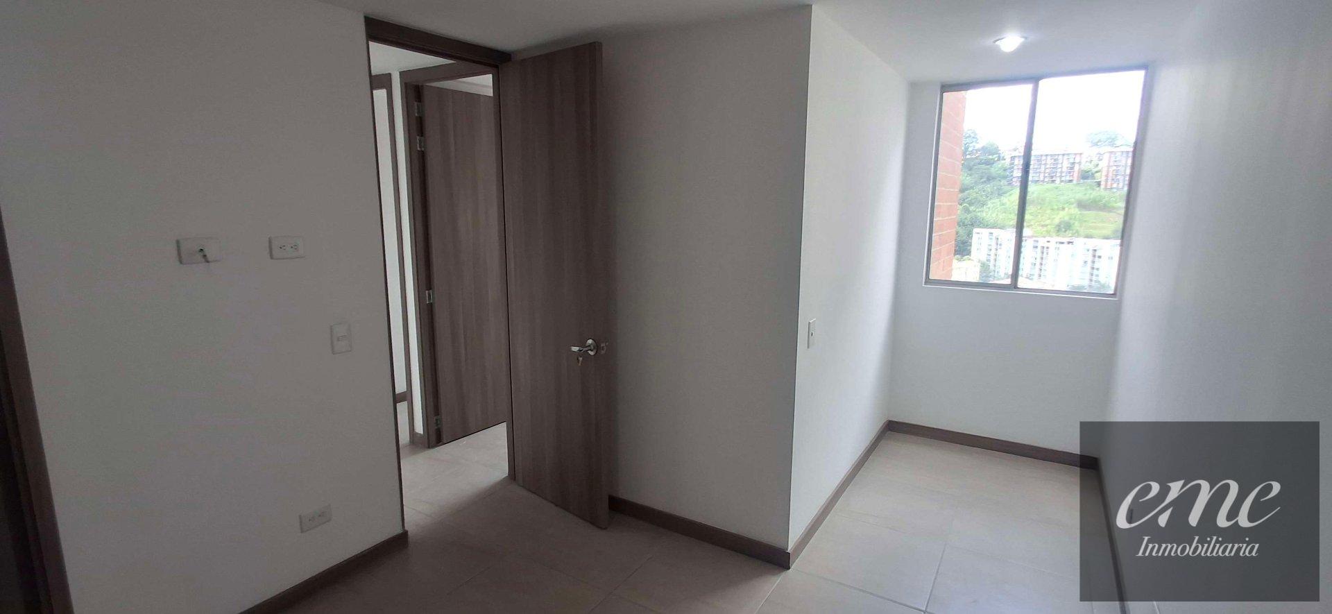Apartamento en arriendo en Urbanizacion Colinas Del Sur, Itagüí · foto 5 de 18