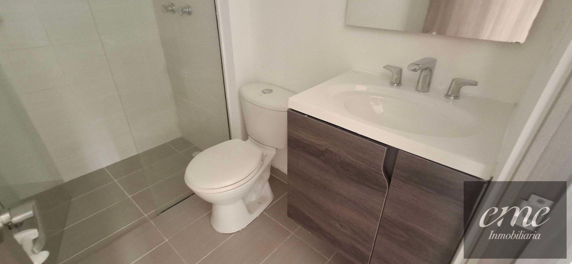 Apartamento en arriendo en Urbanizacion Colinas Del Sur, Itagüí · foto 12 de 18