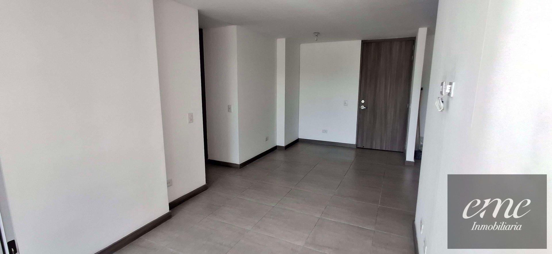 Apartamento en arriendo en Urbanizacion Colinas Del Sur, Itagüí · foto 14 de 18