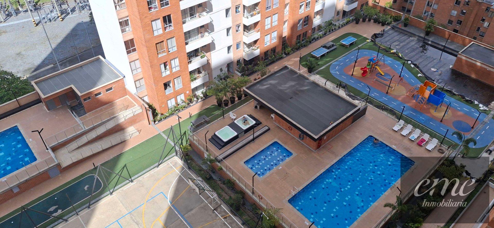 Apartamento en arriendo en Urbanizacion Colinas Del Sur, Itagüí · foto 15 de 18