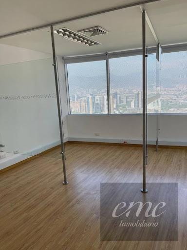 Oficina en arriendo en San Diego, Medellín, 67 m² · foto 2 de 8