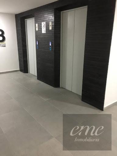 Oficina en arriendo en San Diego, Medellín, 67 m² · foto 5 de 8