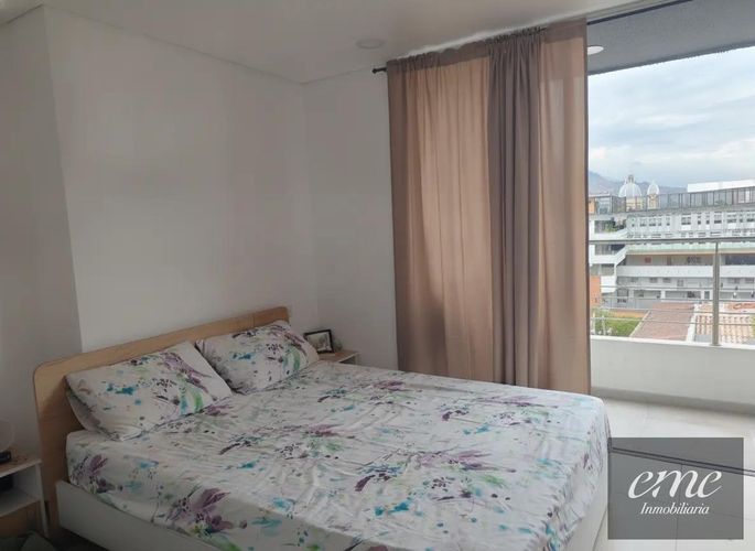 Apartamento de 2 alcobas en venta en Centro, Bello, 79 m² · foto 3 de 12